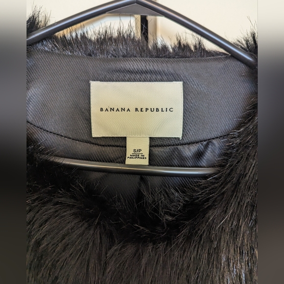 Banana Republic Faux Fur Black Coat/Jacket, Small - Picture 3 of 3